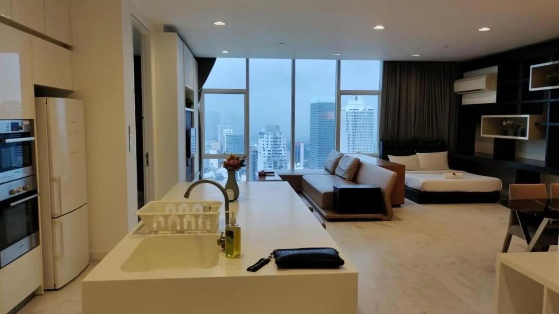 The Platinum Klcc By Comfort Suites Kuala Lumpur